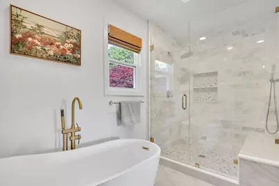 84 Lakeview Avenue, Haverhill, MA 01830 - Photo 26