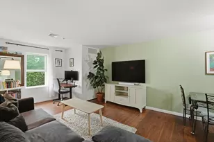 30 Franklin St, Malden, MA 02148 - Photo 2