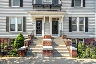 554 E 4th St #1B, Boston, MA 02127 - Photo 2