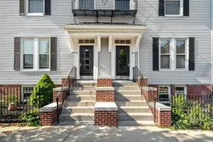 554 E 4th St, Boston, MA 02127 - Photo 2