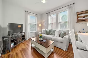 554 E 4th St, Boston, MA 02127 - Photo 1