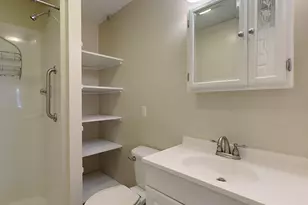 103 Main St, Pepperell, MA 01463 - Photo 14
