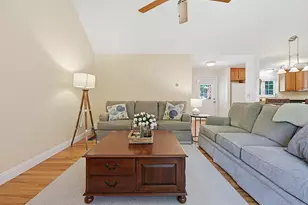 8 Maple St, Southborough, MA 01745 - Photo 22