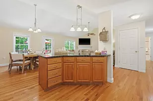 8 Maple St, Southborough, MA 01745 - Photo 12