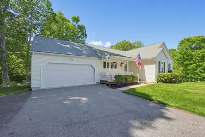 8 Maple Street, Southborough, MA 01745 - Photo 4