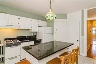 378 Riverway #Three, Boston, MA 02115 - Photo 4
