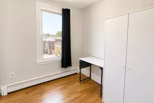 4 Sherman St, Cambridge, MA 02138 - Photo 2