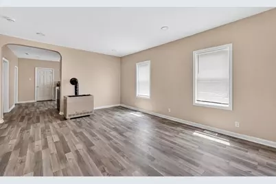 182 Quequechan Street, Fall River, MA 02723 - Photo 14