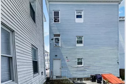 182 Quequechan Street, Fall River, MA 02723 - Photo 24