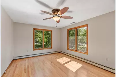 4 Douglas Avenue, Wilmington, MA 01887 - Photo 28