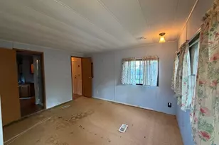 9 Johns Dr, Westfield, MA 01085 - Photo 12