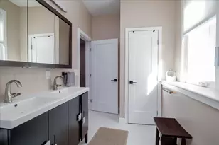 145 W River St, Upton, MA 01568 - Photo 20
