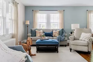 54 Endicott Rd, Stoneham, MA 02180 - Photo 4