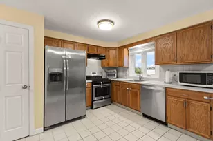 1603 Irving Rd, Randolph, MA 02368 - Photo 4