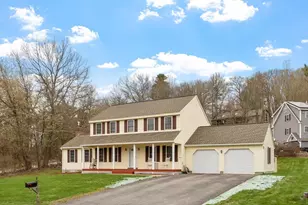 8 Biscuit Hill Dr, Leominster, MA 01453 - Photo 2