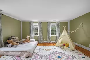2 Andover St, Salem, MA 01970 - Photo 32