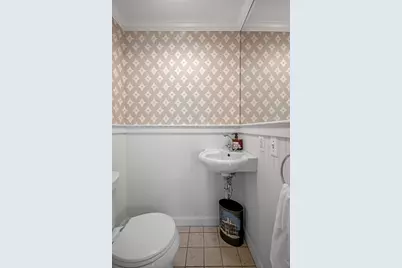 2 Andover St #B, Salem, MA 01970 - Photo 14