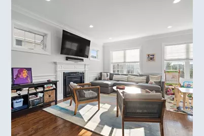 12 Cedar St #2, Waltham, MA 02453 - Photo 2