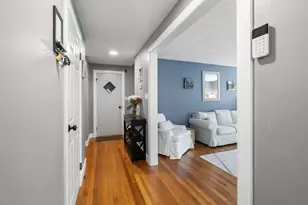16 Geneva St, Salem, MA 01970 - Photo 4
