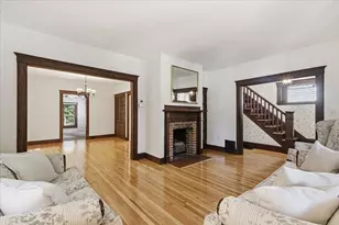 2445 Centre St, Boston, MA 02132 - Photo 10