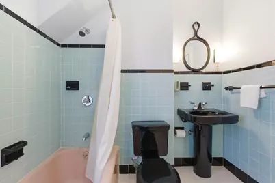 2445 Centre St, Boston, MA 02132 - Photo 30