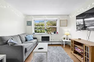 10 Commonwealth Ct, Boston, MA 02135 - Photo 2