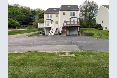 109 South Riverview St #109, Haverhill, MA 01835 - Photo 8