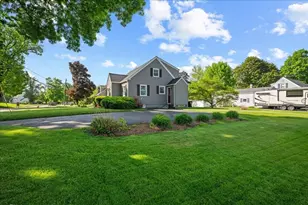 106 Elmwood St, Auburn, MA 01501 - Photo 38