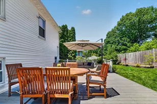 214 Laurel St, Melrose, MA 02176 - Photo 24