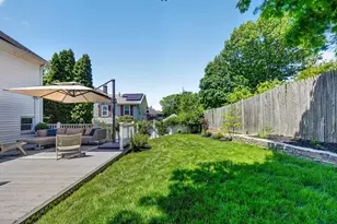 214 Laurel St, Melrose, MA 02176 - Photo 28
