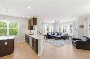 2301 Pennington Dr, Walpole, MA 02081 - Photo 18