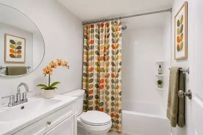 301 Lowell St #12, Somerville, MA 02145 - Photo 6