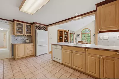 2 Lyons Street, Westborough, MA 01581 - Photo 12