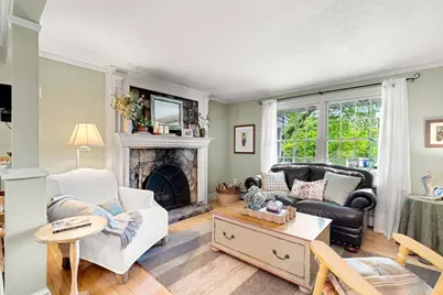 81 Lowell Blvd, Methuen, MA 01844 - Photo 14