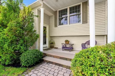 81 Lowell Blvd, Methuen, MA 01844 - Photo 6