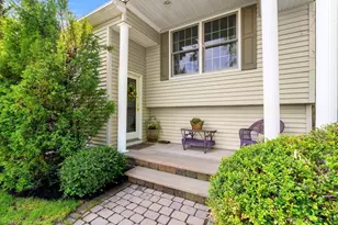 81 Lowell Blvd, Methuen, MA 01844 - Photo 6