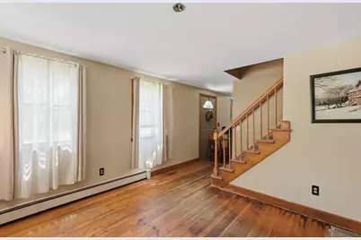 168 Birch St, Attleboro, MA 02703 - Photo 8