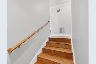 27 Jefferey Ln #27, Haverhill, MA 01832 - Photo 2