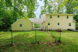 208 North St, Belchertown, MA 01007 - Photo 4