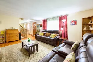 208 North St, Belchertown, MA 01007 - Photo 12