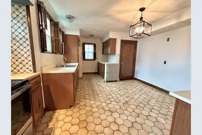 60 Nichols St, Chelsea, MA 02150 - Photo 8