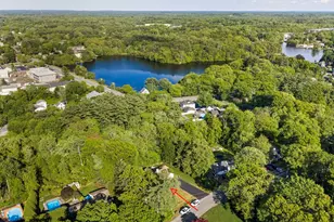 113 Colonel Hunt Dr, Abington, MA 02351 - Photo 38