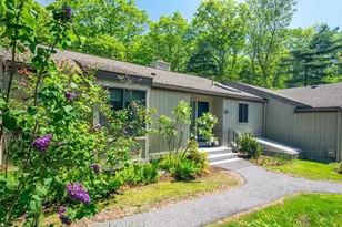 235 Aspen Cir, Lincoln, MA 01773 - Photo 8