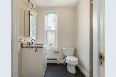 5 Essex St, Somerville, MA 02145 - Photo 8