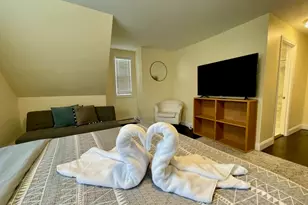 11 Bowdoin Ave, Boston, MA 02121 - Photo 18