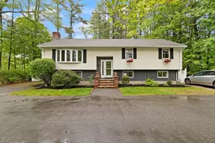 901 Haverhill St, Rowley, MA 01969 - Photo 2