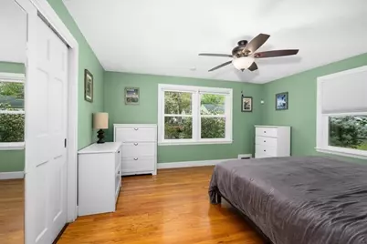 89 Weymouth St, Springfield, MA 01108 - Photo 16
