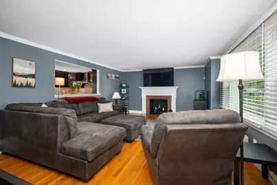 89 Weymouth St, Springfield, MA 01108 - Photo 12
