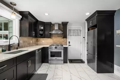 89 Weymouth St, Springfield, MA 01108 - Photo 4