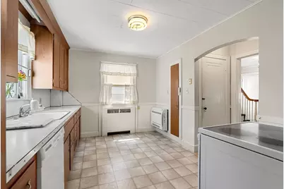 711 Lagrange Street, Boston, MA 02132 - Photo 14